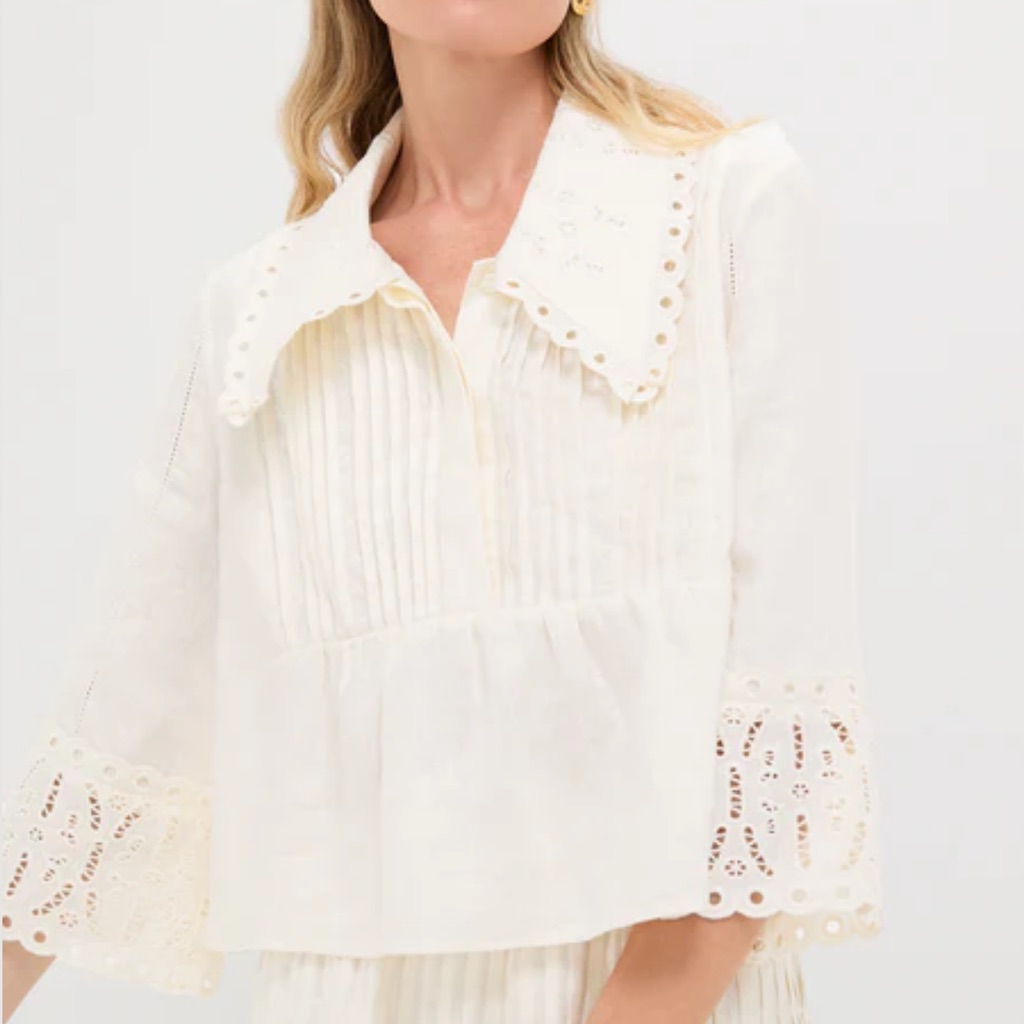 Tuckernuck White 3/4 Sleeve Crop Blouse With Eyelet Collar
